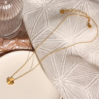  2022 oțel Titan colier design nou inima patru frunze de trifoi pandantiv colier de aur de Moda de culoare colier pentru femei guler