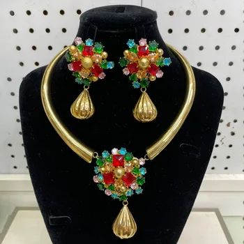  De lux Placat cu Aur Set de Bijuterii de Moda pentru Femei Floare de Cristal Legăna Cercei si Colier Set de Bijuterii pentru Mireasa Nunti Cadouri